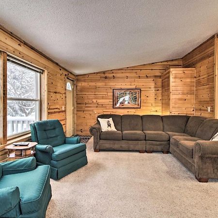 Cozy Crosby Cabin Near Serpent Lake And Main St Exterior photo